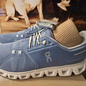 On Running Cloud 6 Chambray White 3MF10071508 Men's Size 10 US SHOES New